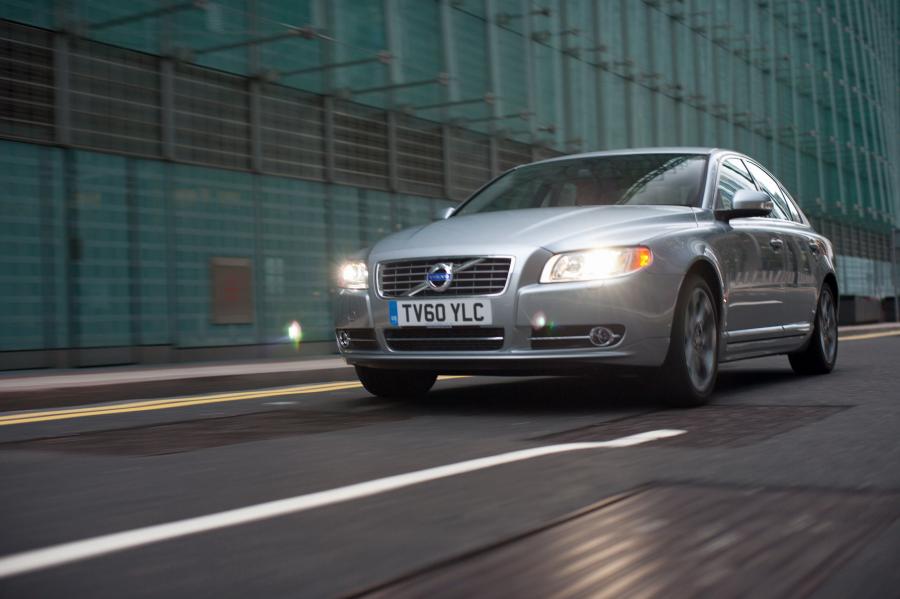  Volvo S80 2009 года  (фото 43 из 76)